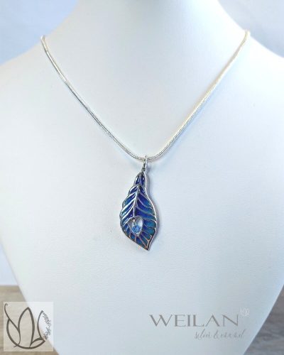 Pávatoll - ezüst tűzzománc medál nyakon