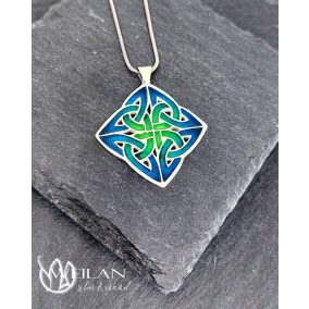 Vatis ezüst tűzzománc medál