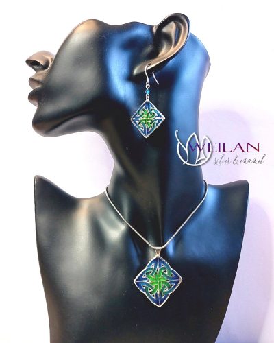 Vatis ezüst tűzzománc szett viselése