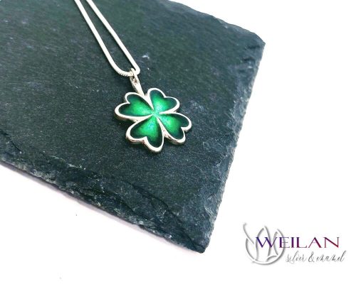 Négylevelű lóhere ezüst tűzzománc medál