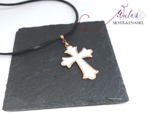 Liliomvégű latin kereszt - bronz tűzzománc medál (fehér)