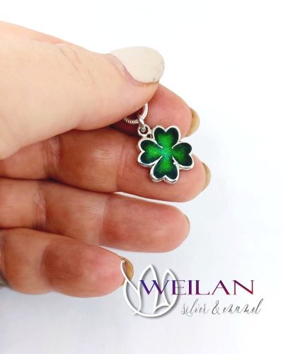 Négylevelű lóhere ezüst tűzzománc medál