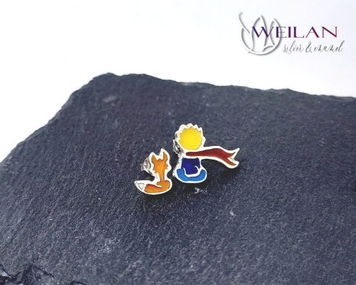 A kis herceg - aszimmetrikus ezüst tűzzománc stiftes fülbevaló (piros sállal)