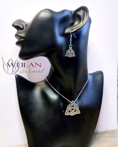 Trinity ezüst tűzzománc szett viselése