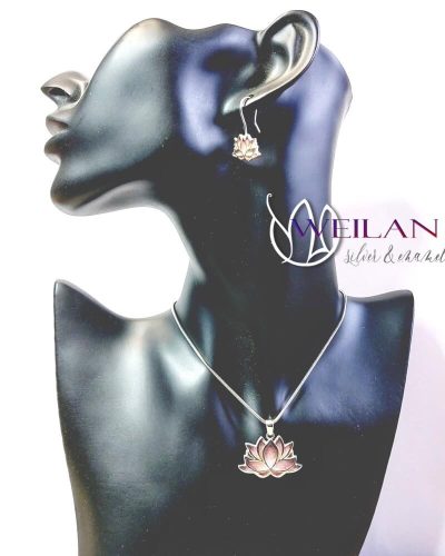 Lótusz ezüst tűzzománc szett viselés