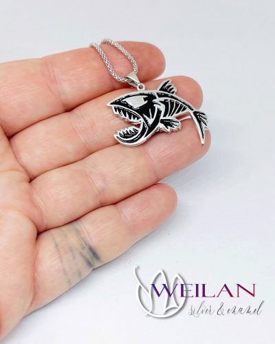 Piri a piranha - ezüst tűzzománc medál