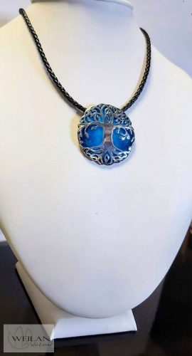 Edda - Yggdrasil - világfa, életfa ezüst tűzzománc medál viselése